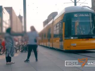 Stary człowiek satisfies łotewskie nastolatka mina w berlin wolf wagner wolfwagner.love xxx film filmiki
