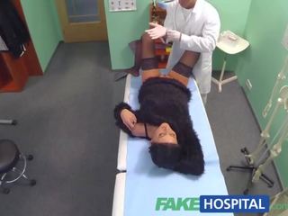 Fakehospital professor opens βέβαιος ασθενής είναι καλά τετραγωνισμένος πέρα